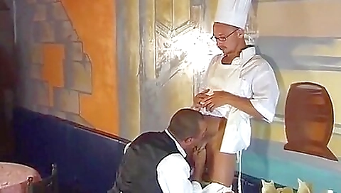 Chef Bonks Step daddy Waiter Unprotected