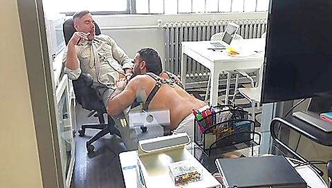 Gracious Man Teddy Bryce Likes Leather And Cocks