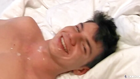 Muscle Bareback Facial