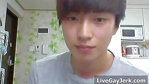 Fine Korean teen 18+ Masturbates With Big Goo Flow