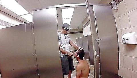 Public Restroom Sex Show-adx